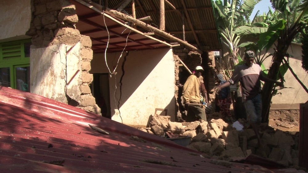 Destroyed houses