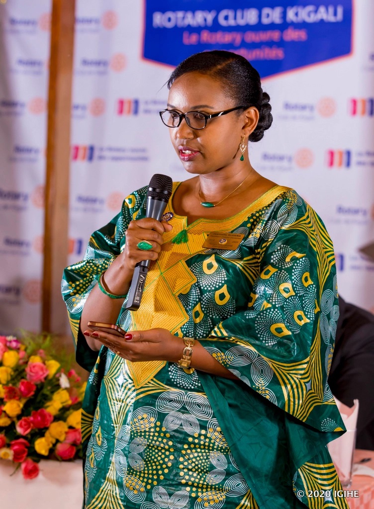 Jeannette Rugera, the Assistant District Governor of Rotary in the District 9150 assured the new President of Rotary Club Kigali to be there for her as she resumes her new role.