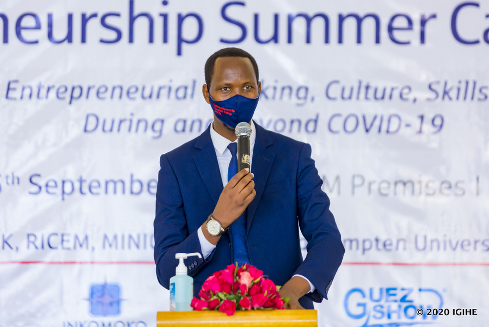 The Director-General of Planning, Monitoring, and Evaluation in the Ministry of Trade and Industry (MINICOM), Jonas Munyurangabo