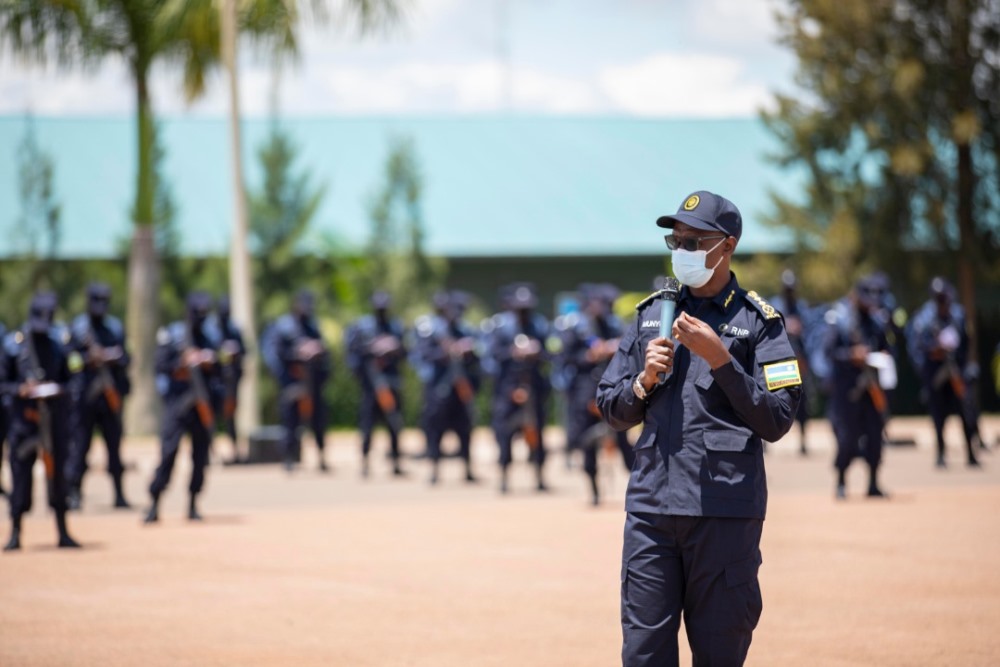 IGP Dan MUNYUZA briefs Police contingents set to be deployed for peacekeeping duties under the UN Multidimensional Stabilization Mission in Central African Republic (MINUSCA).