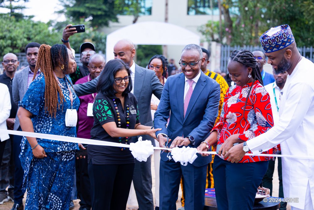 The handover event was officiated by the State Minister in the Ministry of Agriculture and Animal Resources Eric Rwigamba