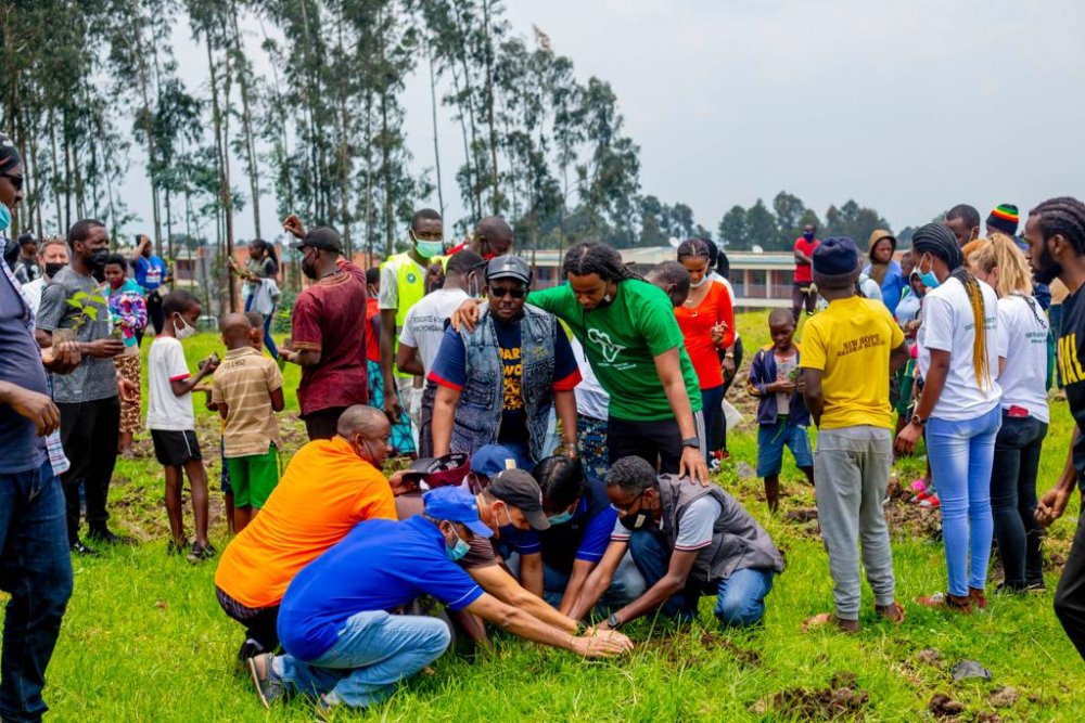Rotary club is an organization purposed to bring together businesses and professionals to provide humanitarian services. 