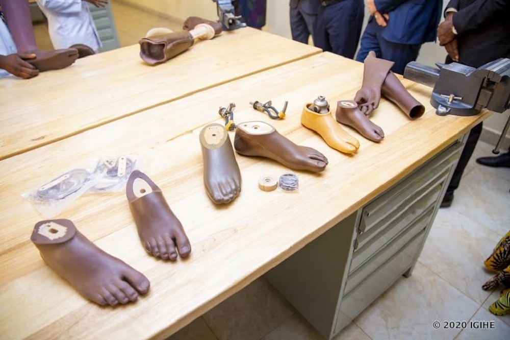 A prosthesis at the newly inaugurated laboratory ranges between Rwf300,000 and Rwf3 million depending on needed equipment.  