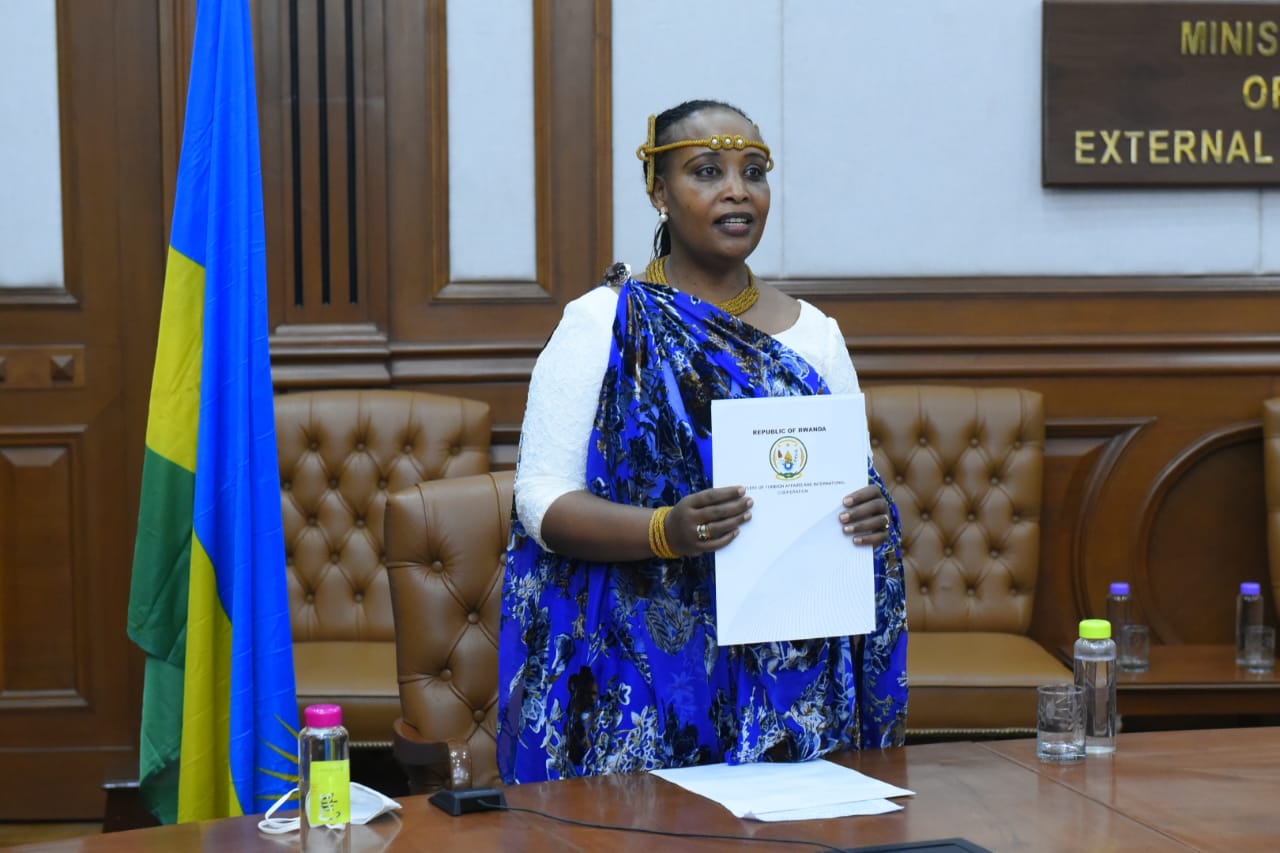 Amb. Jacqueline Mukangira has presented her letter of credence to the H.E Ram Nath Kovind, President of the Republic of India