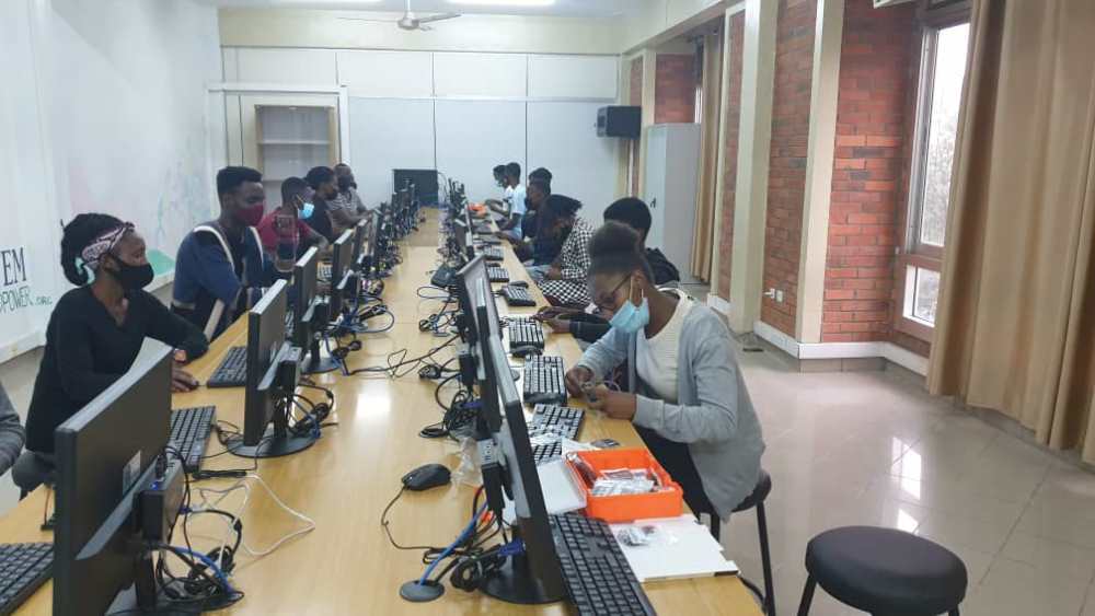 The center is composed of computer and electronic laboratories that will benefit secondary school students from schools located nearby UR-CST.