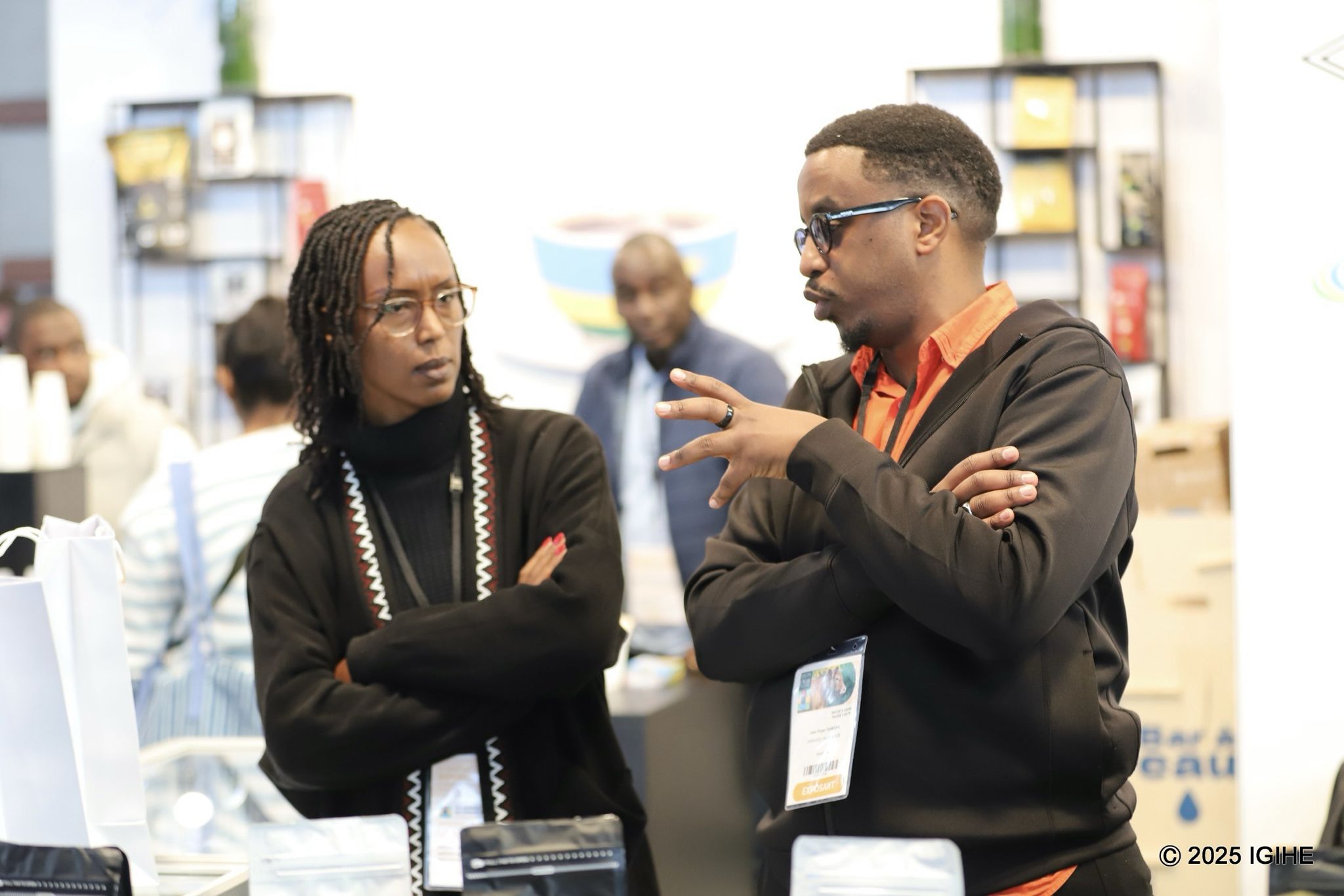 Sangwa Jean Roger (right), founder of Iwacu Boutique, an online marketplace specializing in Rwandan agricultural products, spoke about his participation. Iwacu Boutique sells Rwandan goods, including tea and coffee, catering to consumers seeking authentic products efficiently.
