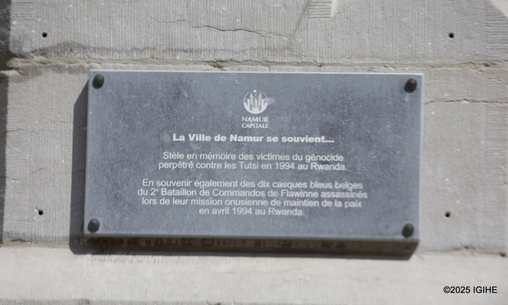 The commemoration ceremony in Namur began at the Genocide Memorial located at MusAfrica, a center for African historical memory.