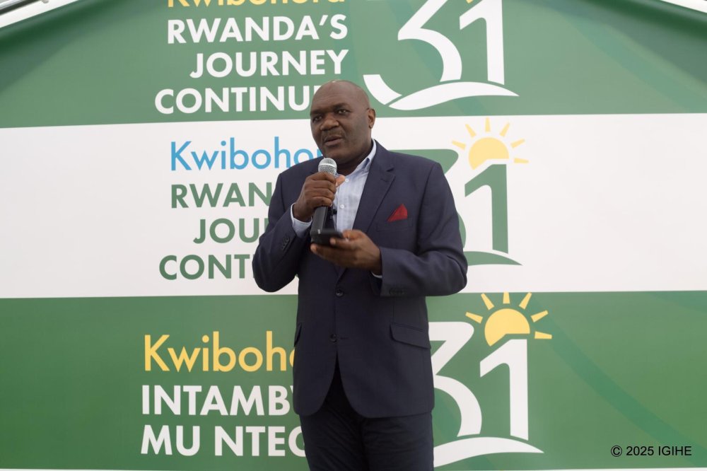 The Rwandan Ambassador to the Netherlands, Dushimimana Lambert, has urged Rwandans residing in the Netherlands to teach their children about the country's history. 