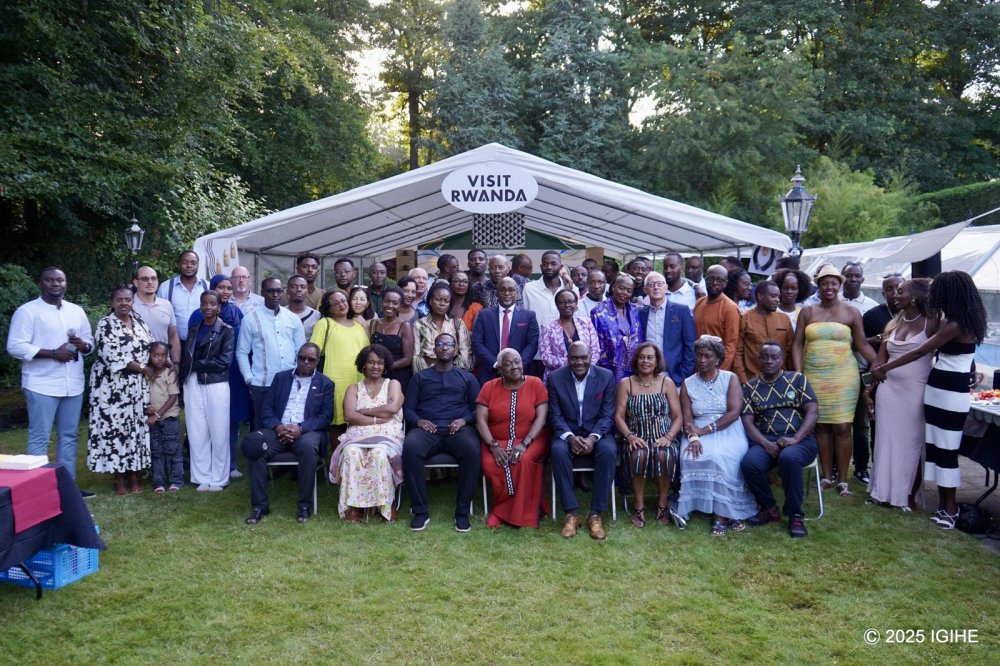 Participants of the event in a group photo after celebrating Rwanda's liberation in the Netherlands. 