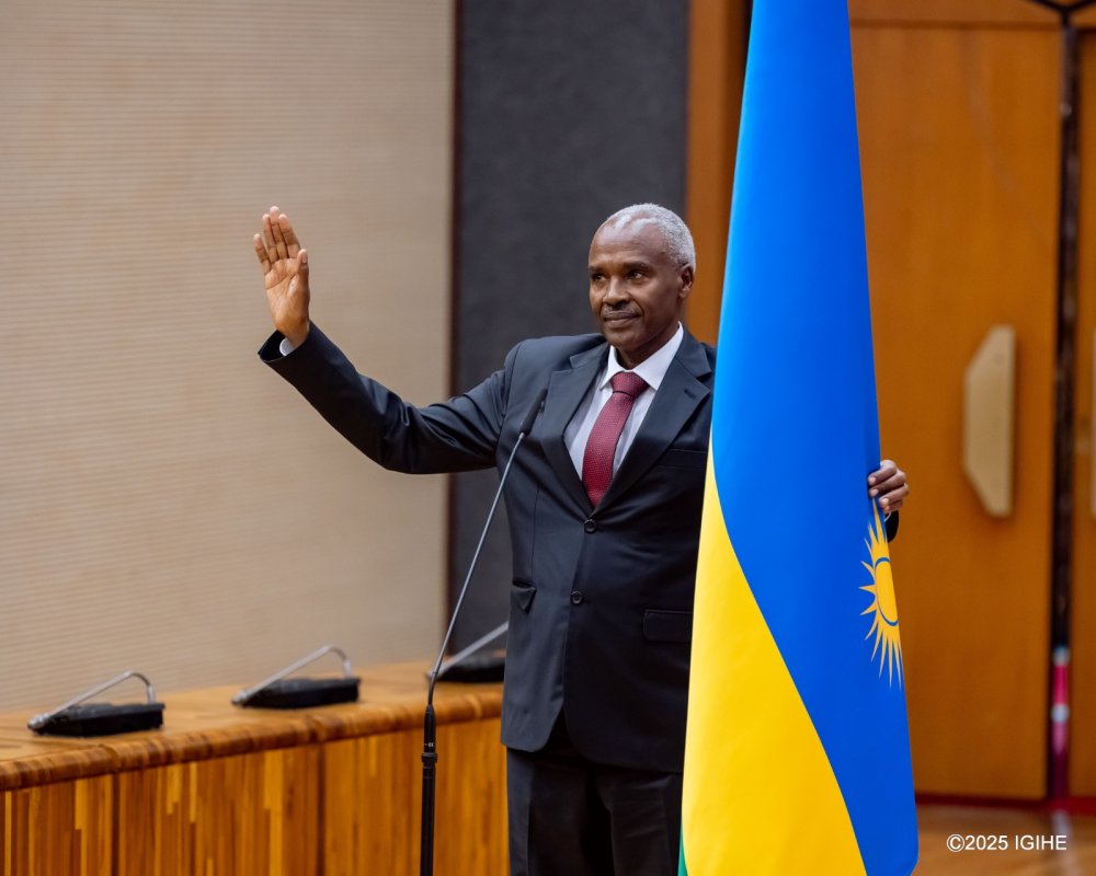 Dr. Muligande is a seasoned public servant with a long career in Rwanda’s political and diplomatic spheres.