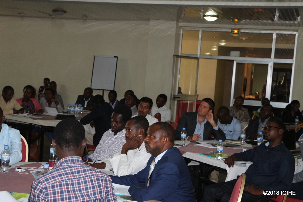 Experts discuss ways to strengthen the sustainability of urban mobility systems in Rwanda.