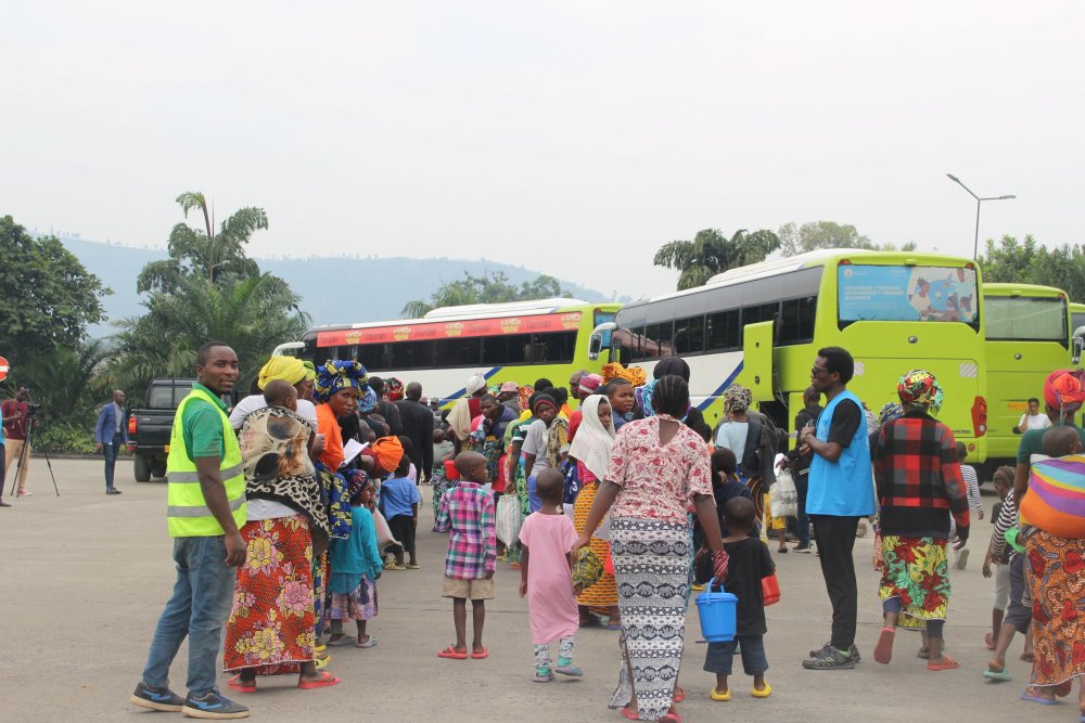 The returnees were transported to the Nyarushishi Transit Centre in Rusizi District, where they will temporarily reside before reintegration into normal life.