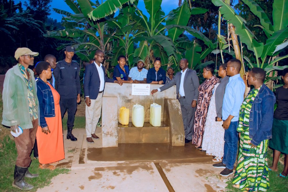 Residents expressed their joy over the provision of clean water.
