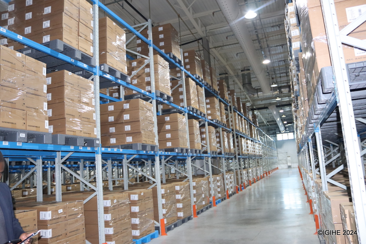 The cold storage areas are equipped with advanced refrigeration systems.