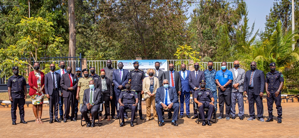 Participants of the training in a group photo. 