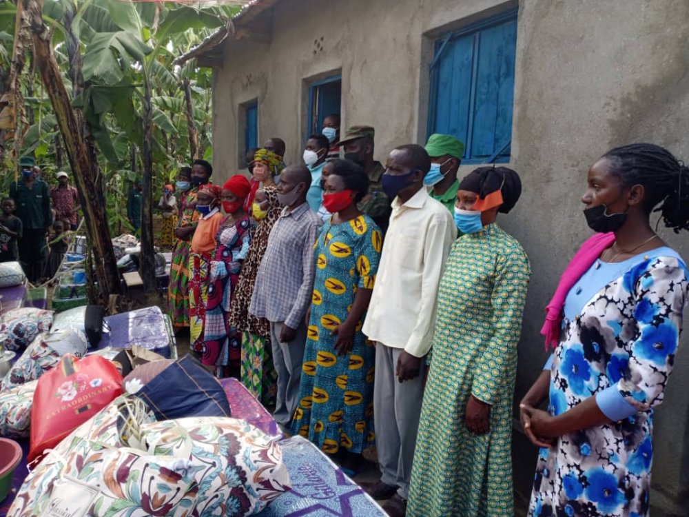 Ten families from Rubavu sector received houses, beddings and utensils among other articles for household use.   