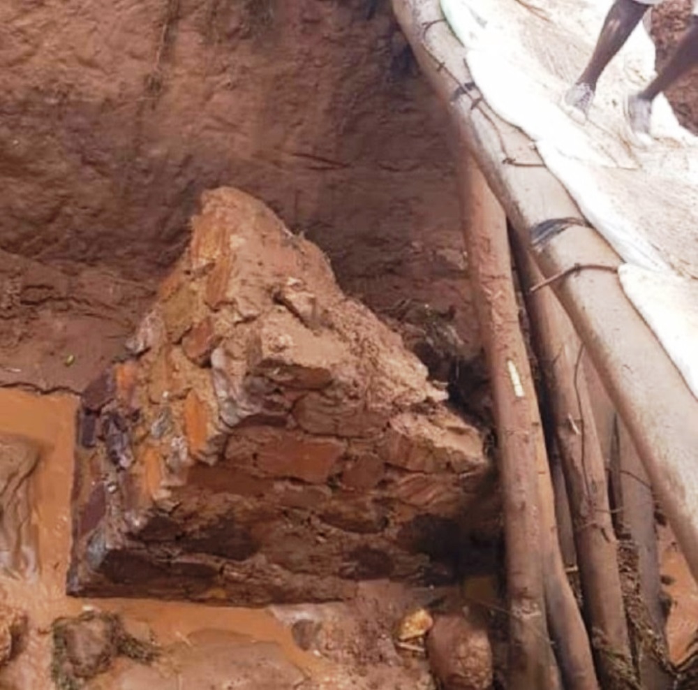 The rain also destroyed bridges.  
