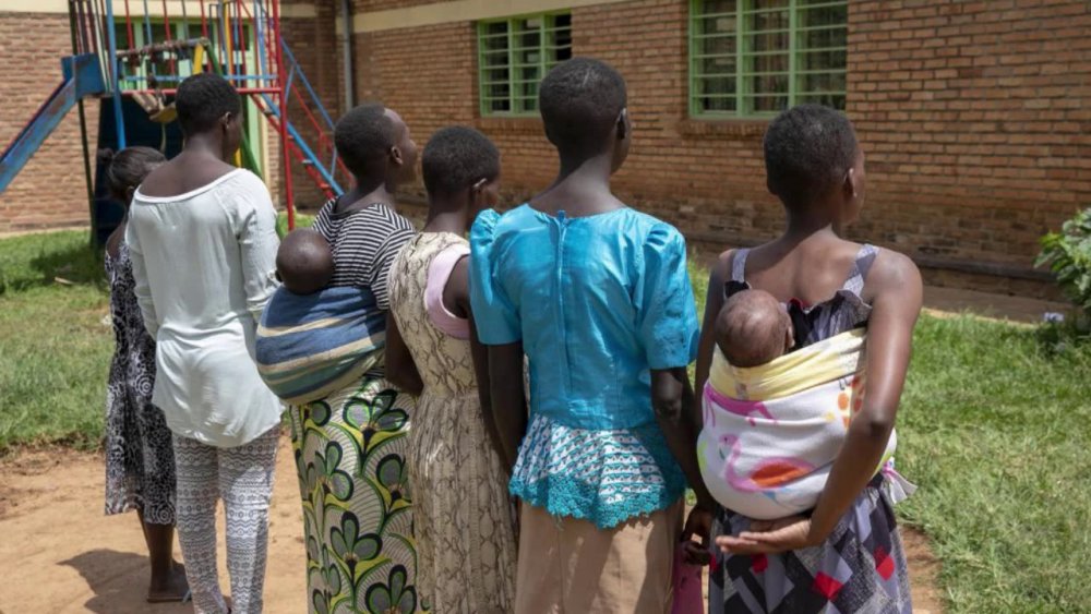 Parents from different sectors in Nyabihu district have expressed concern over the increasing number of unwanted teenage pregnancies 