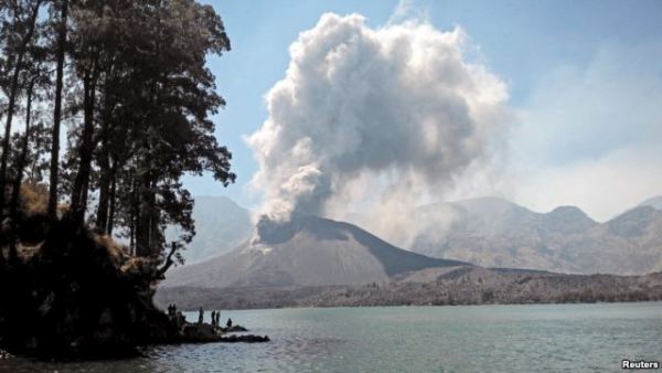 Volcanic ash is seen during an eruption inside the crater of Mount Rinjani on the Indonesian island of Lombok Oct. 25, 2015