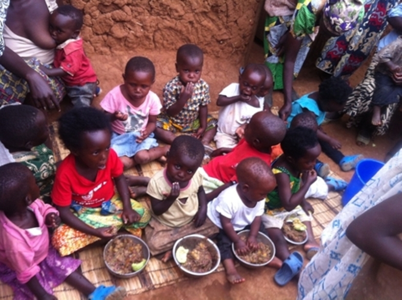 Children are fed a balanced diet in the anti-malnutrition program