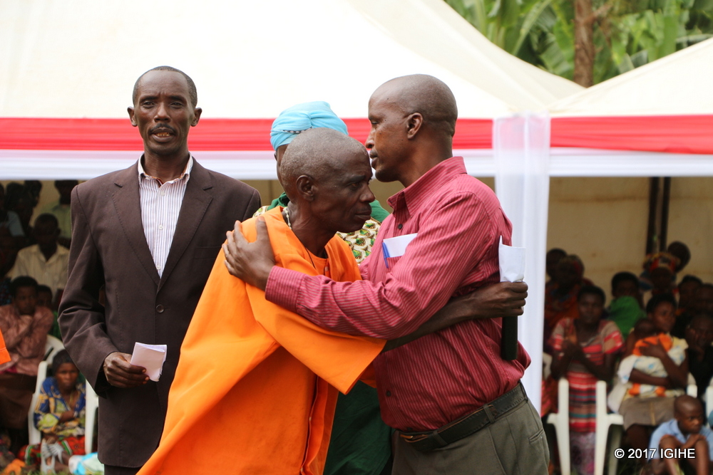 Inmate pardoned share light moments with survivor