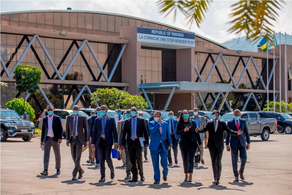 The Rwanda delegation was made of Health Minister Dr. Daniel Ngamije, Trade and Industry Minister Soraya Hakuziyaremenye and Local Government Minister Prof. Anastase Shyaka