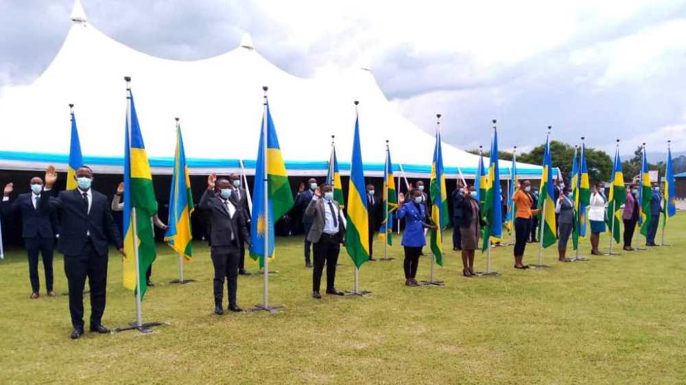 Graduates have been also urged on discipline, dedication to their profession, vigilance and team work.