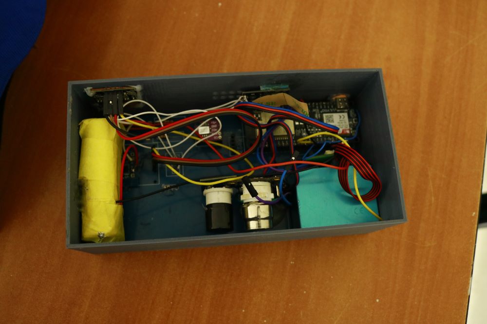 The devices use Internet of Things (IoT) technology.