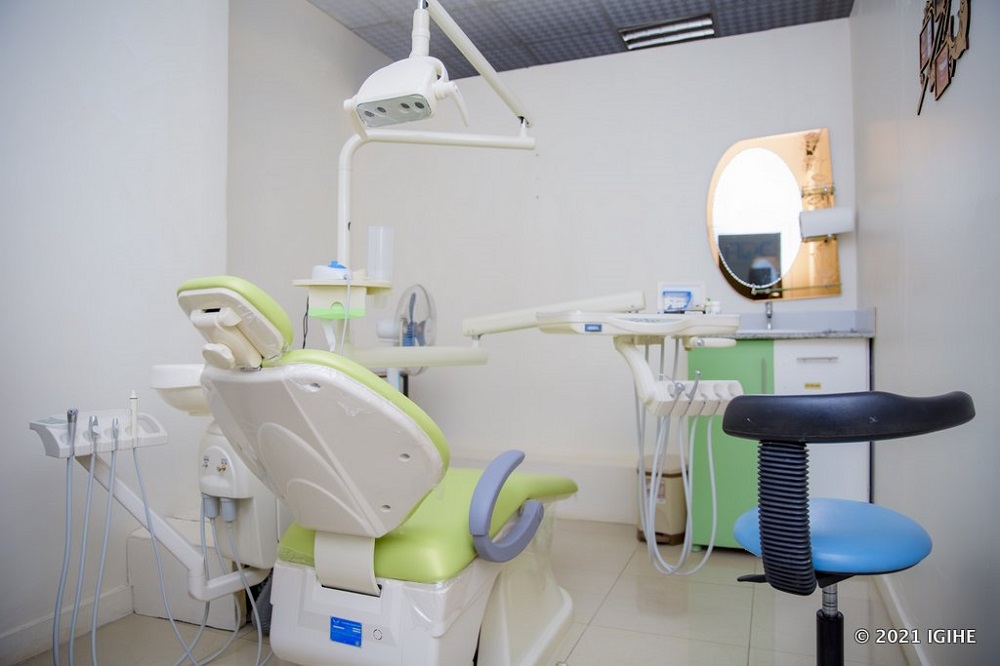Advanced Dental Centre has all necessary equipment to assist patients with longstanding expertize and specialists in teeth rearrangement.