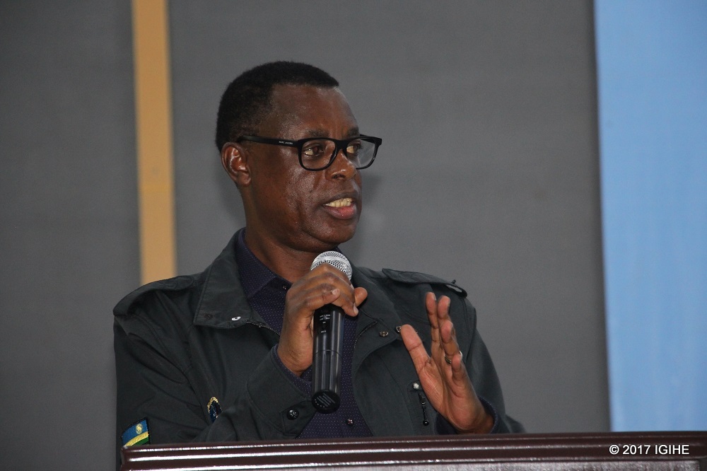 Gen Kabarebe urged Indangamirwa not to forget the native country