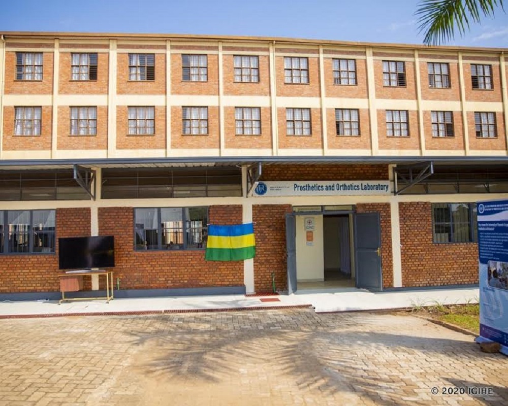 The laboratory built at the University of Rwanda (UR), Remera Campus is the first ever with such facilities established in Rwanda and the second in the East African Community (EAC). 