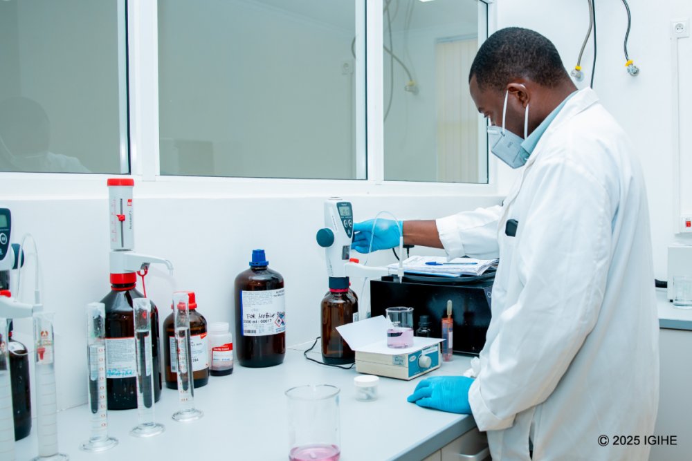Beyond its laboratory services, SEQI plays a critical role in issuing export quality certificates following thorough product testing and analysis. 