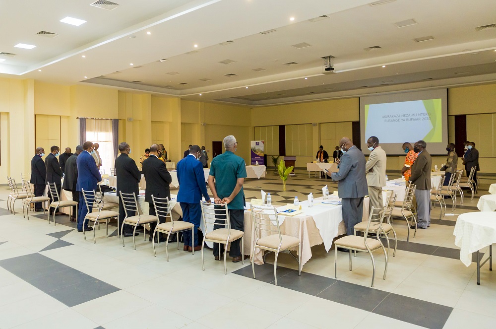 This general assembly was preceded by a prayer