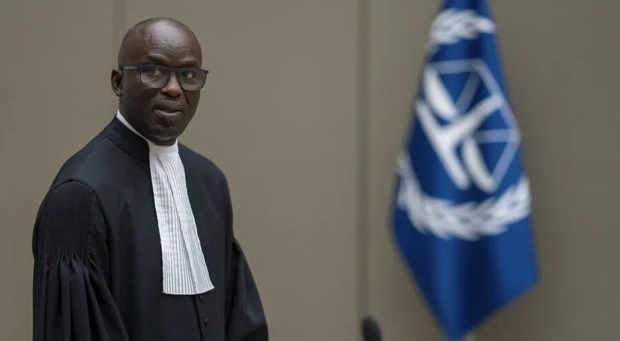 The Senegalese Ministry of African Integration and Foreign Affairs, in a statement, confirmed that Mame Mandiaye Niang was among those targeted by the sanctions, describing the move as a "serious infringement" on the independence of international justice.