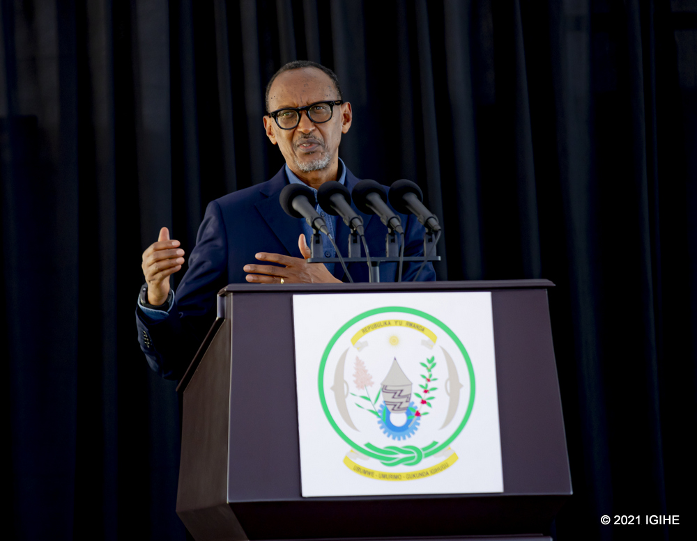 President Kagame has urged leaders to put citizens’ interests first.  