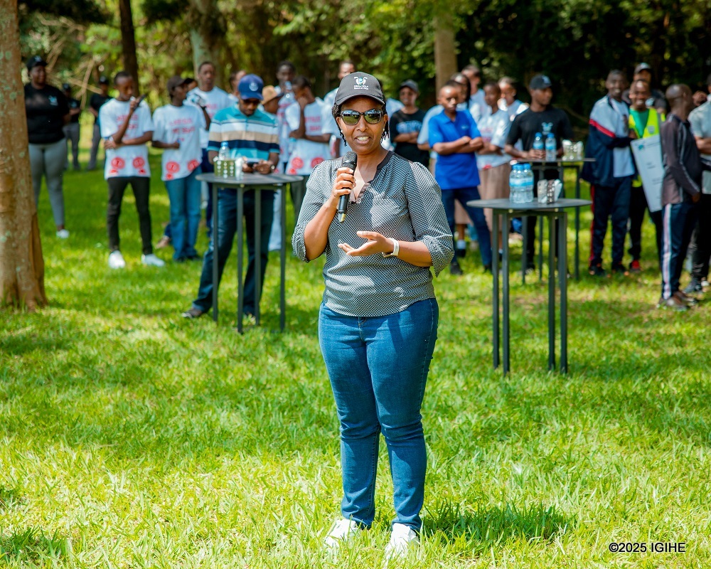 The Director General of the Rwanda Environment Management Authority (REMA), Juliet Kabera, commended RUGC and its partners for their noble initiative, which combined community service and support for vulnerable residents.