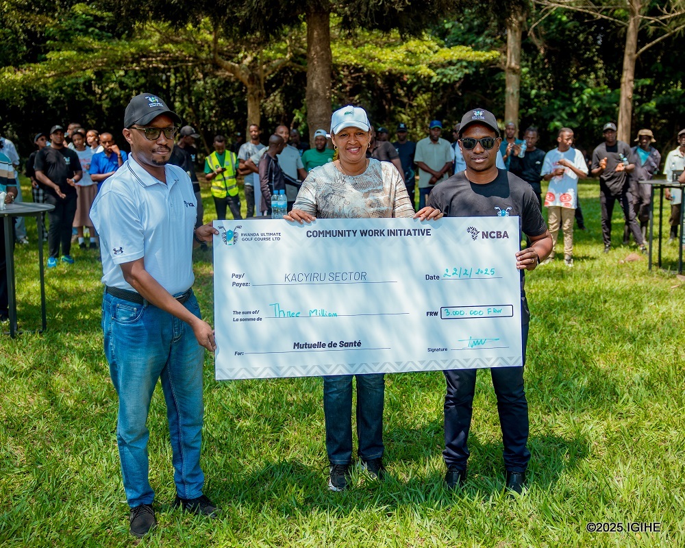 Kacyiru Sector received 3 million Rwandan francs from RUGC to pay for health insurance (Mituweli) for underprivileged residents.