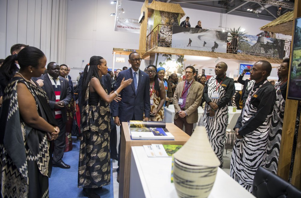 Kagame tours Rwanda's exhibition stand