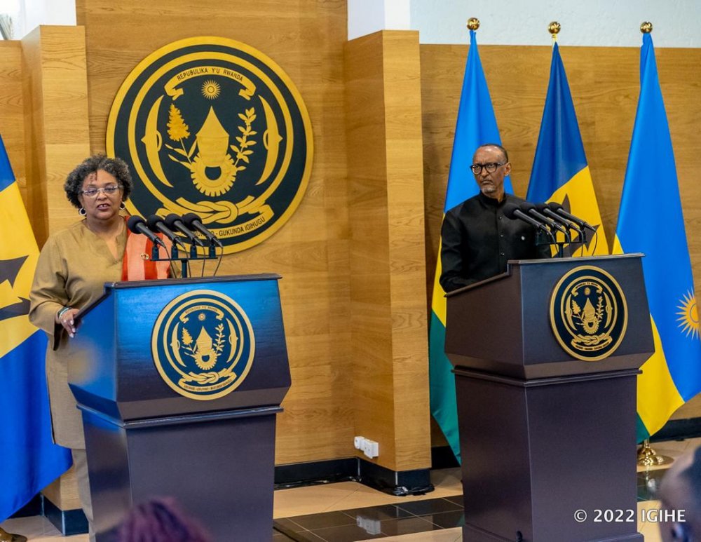 President Kagamen and the Prime Minister of Barbados, Mia Amor Mottley speaking to members of the press. 