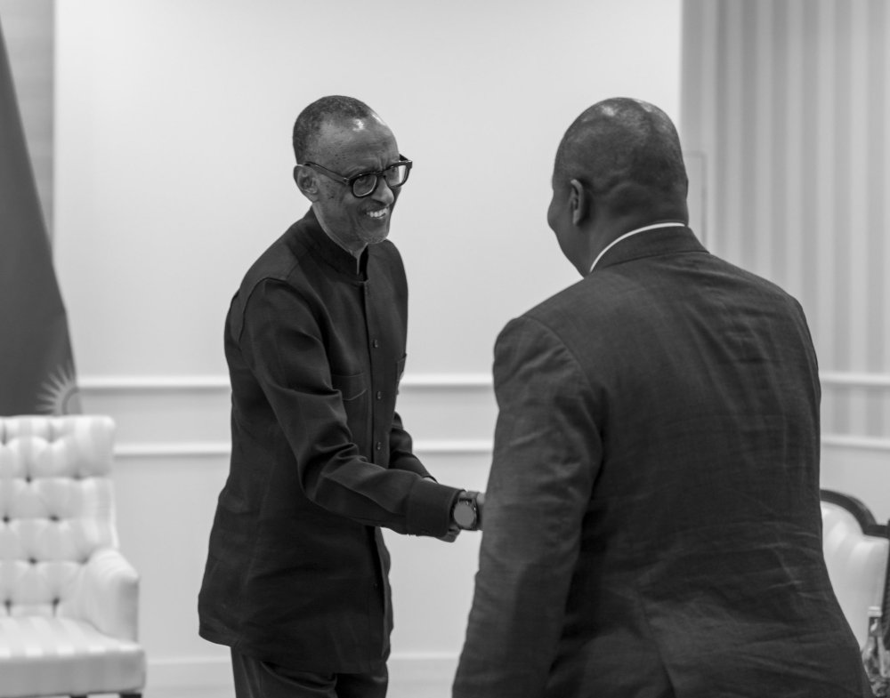 President Kagame received Touadera at Urugwiro Village.
