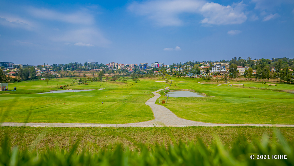 Inaugurated on Sunday 8th August 2021, the golf course located in Kacyiru sector of Gasabo district, Kigali City has been undergoing expansion works for the past 15 months.   