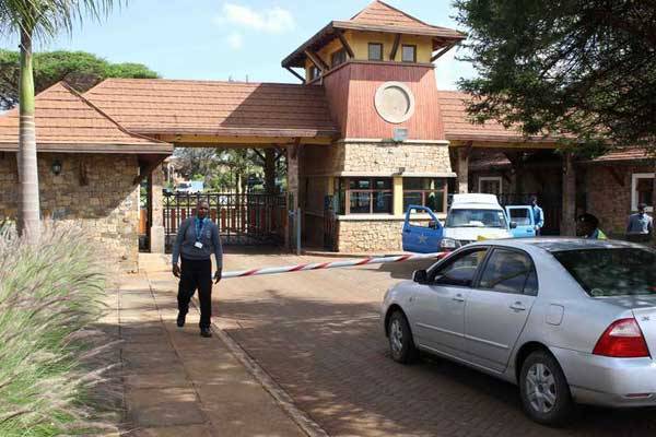 The entrance to the former Devolution CS Anne Waiguru’s posh residence in Kitisuru, Nairobi where EACC detectives spent about seven hours on Tuesday, December 1, 2015.