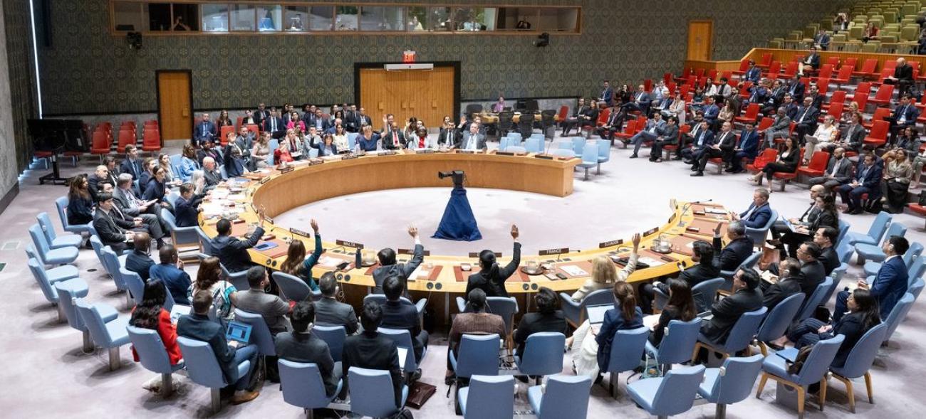 The UN Security Council on Monday adopted a resolution to endorse the creation of an international stabilization force (ISF) in Gaza.