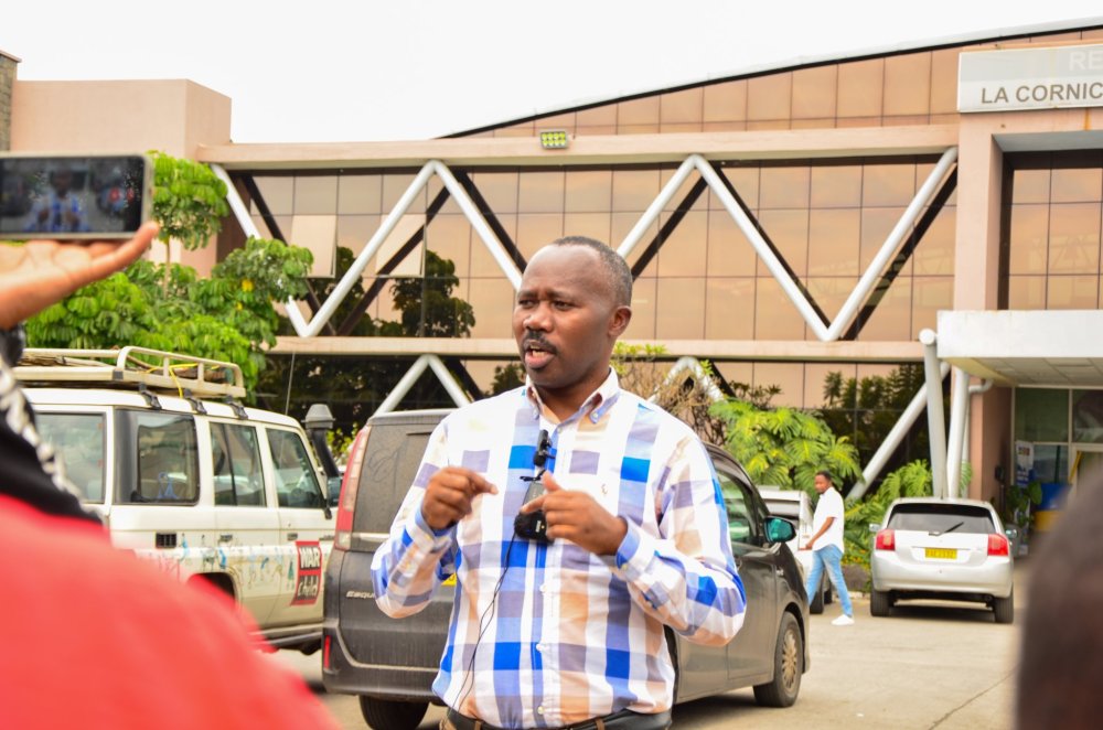 Rubavu District’s Mayor, Prosper Mulindwa, emphasized that no Rwandan should still be considered a refugee.