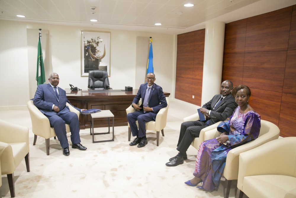 Kutesa earlier met Rwanda's new Foreign Affairs Minister Sezibera and his precedent Louise Mushikiwabo