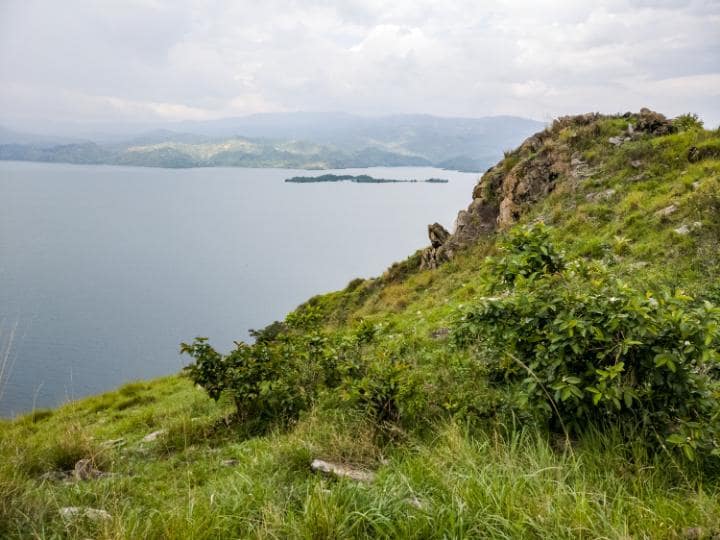 Lake Kivu offers splendid shoreline