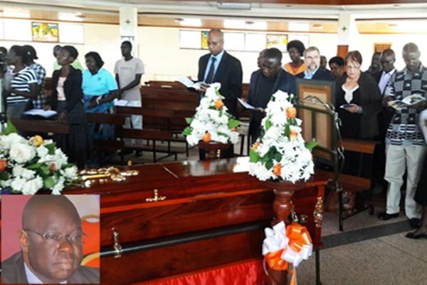 The requiem mass of the late Micheal Odong, the former assistant Commissioner in charge of agro-chemicals is underway at at Mbuya Catholic Church.