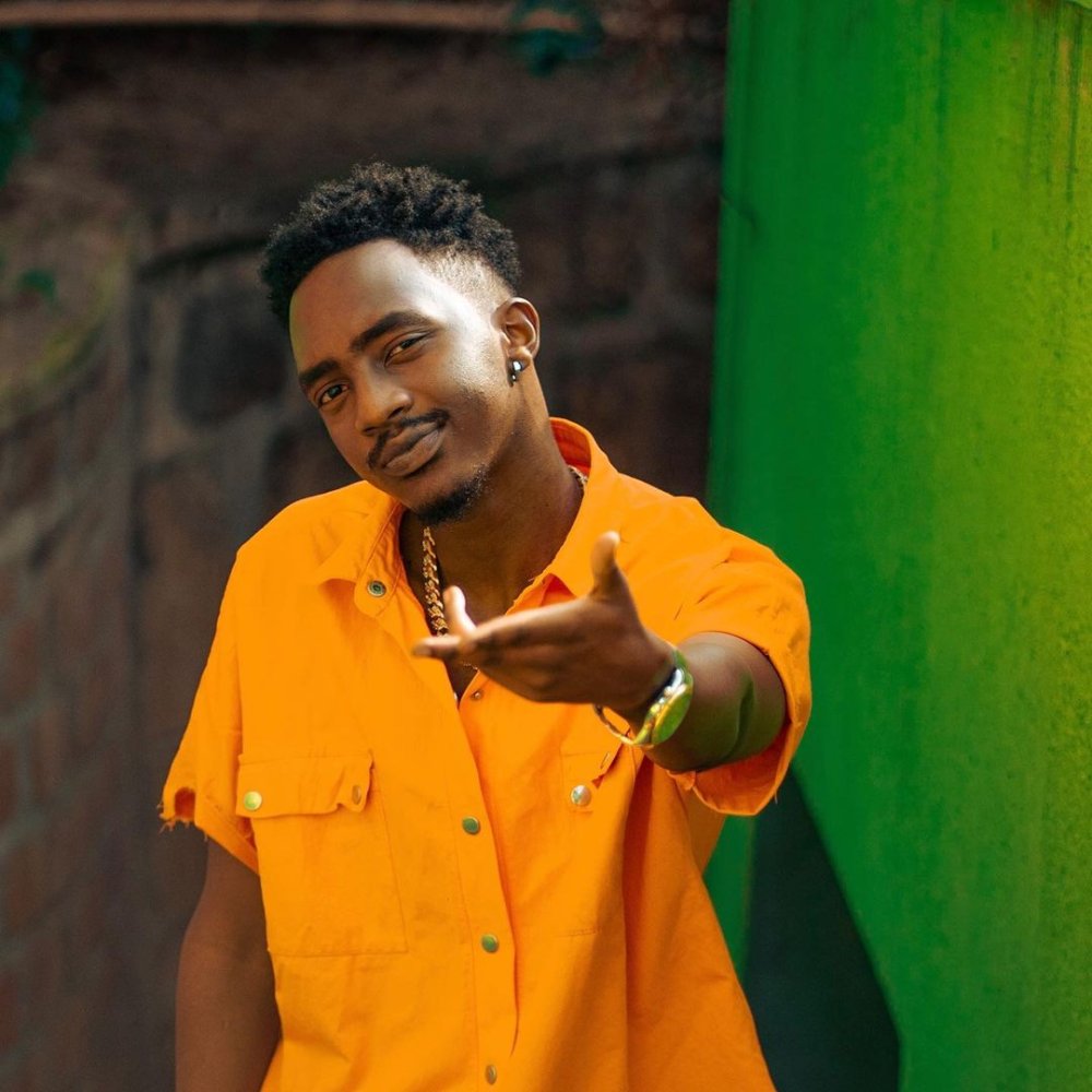 Logan Joe broke through in 2020 and quickly became a familiar name on major concert stages.