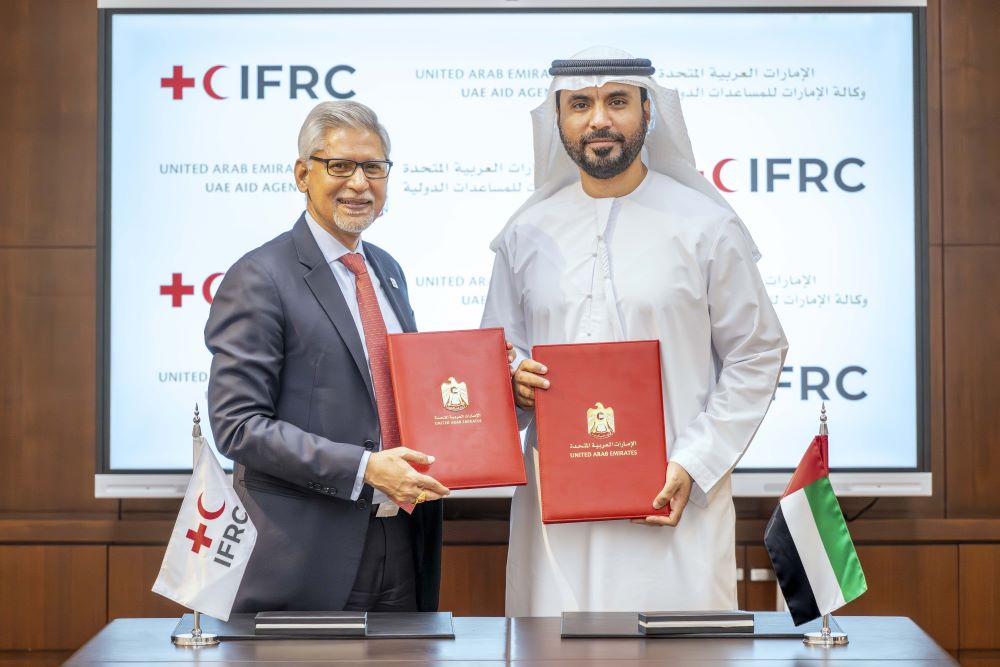 The agreement was signed by Dr. Tareq Ahmed Al Ameri, Chairman of the UAE Aid Agency, and Jagan Chapagain, Secretary-General of the IFRC.