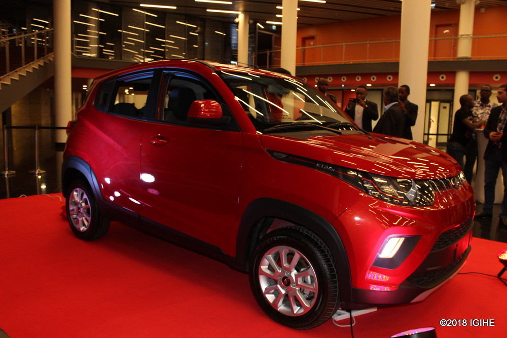 Mahindra KUV100 NXT